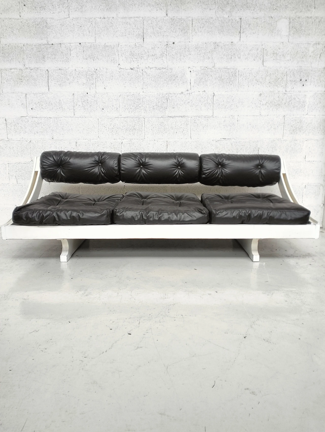 Black leather GS-195 sofa by Gianni Songia for Sormani, 1960s 4