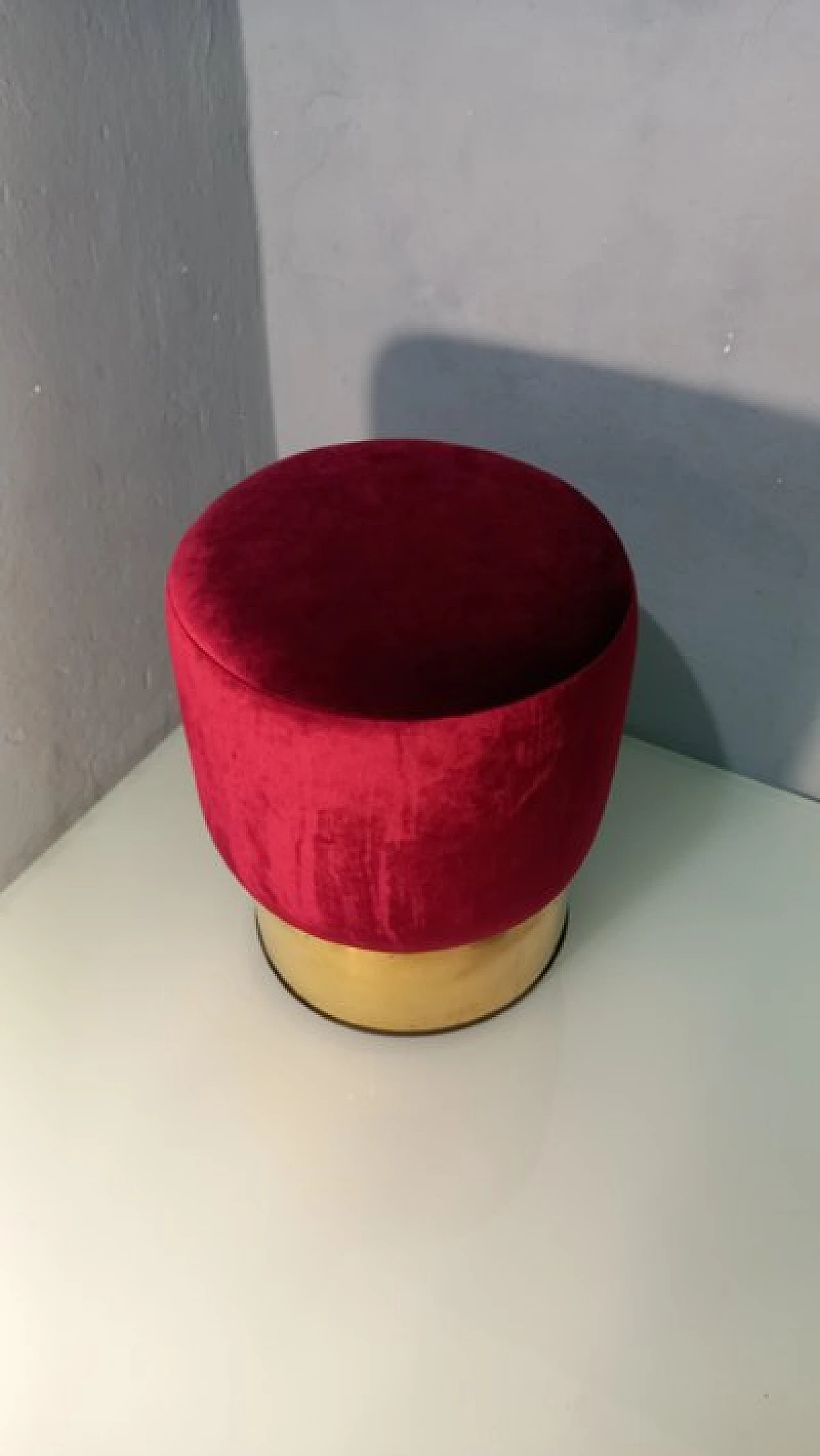 Pouf in ottone e velluto rosso, anni 2000 2