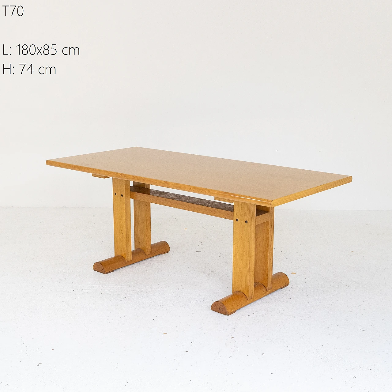 Ash table by T70, 1980s 1