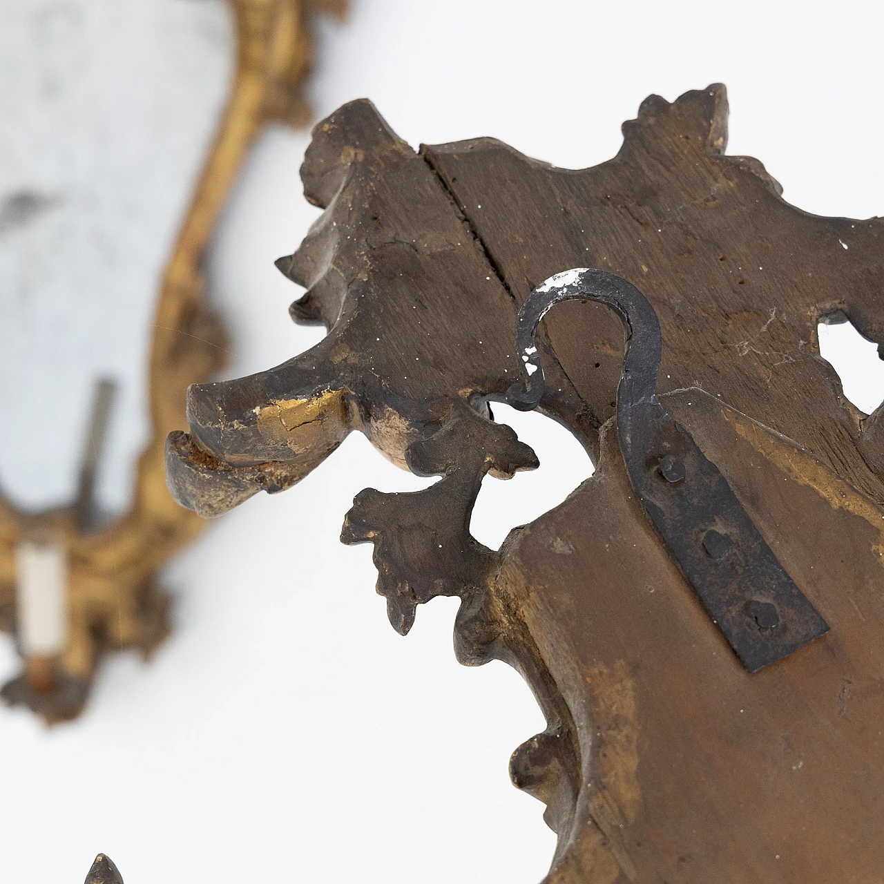 Pair of gilded wood mirrors with lights, 18th century 12