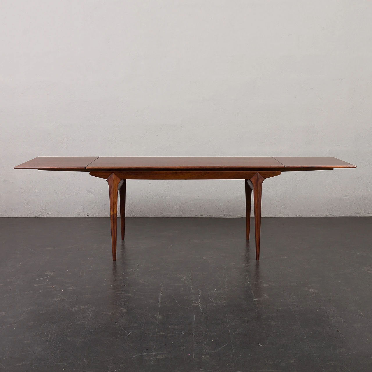 Extendable table 10 by Johannes Andersen for Hans Bech, 1960s 6