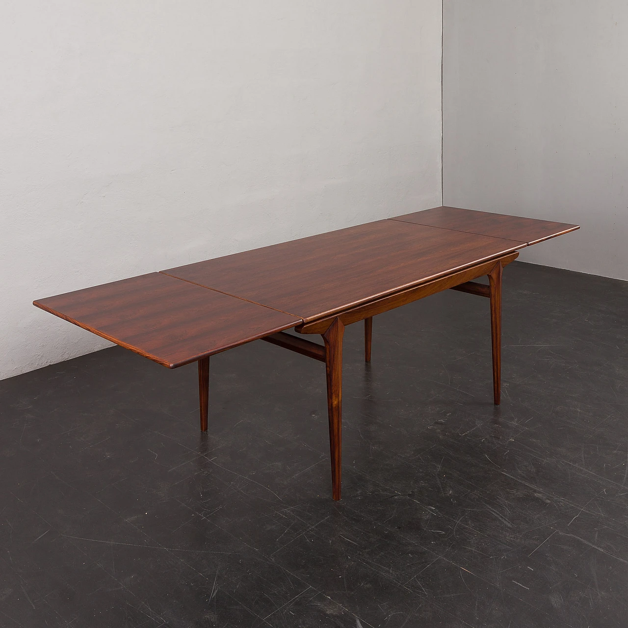 Extendable table 10 by Johannes Andersen for Hans Bech, 1960s 7