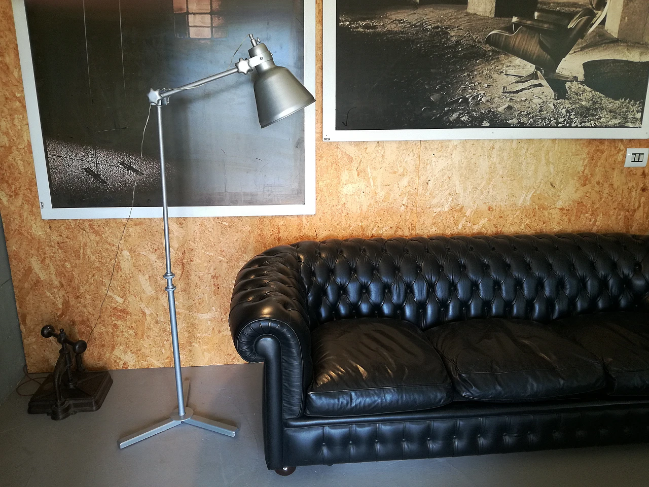 Industrial-style swivel-arm floor lamp, 1960s 14