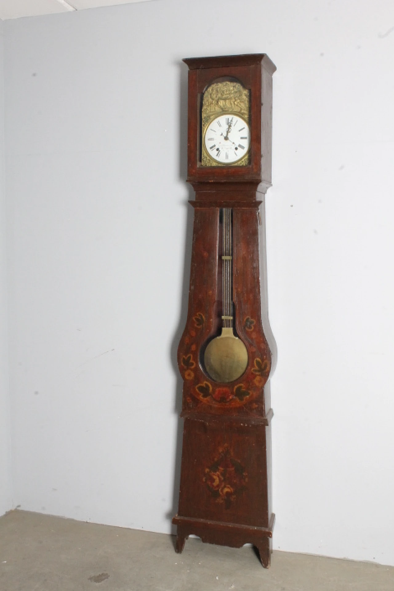 Painted wooden grandfather clock, mid 19th century 2