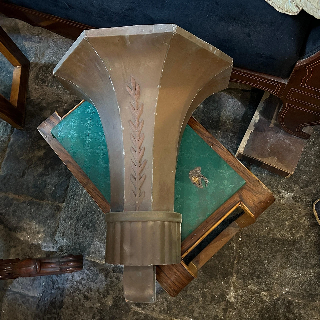 Copper theatre wall light, 1930s 8