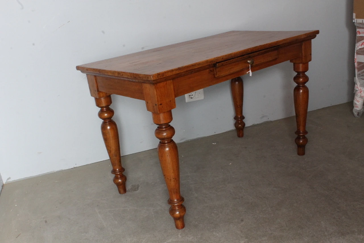 Emilian poplar writing desk with turned legs, 19th century 3