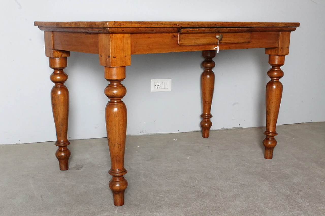 Emilian poplar writing desk with turned legs, 19th century 4