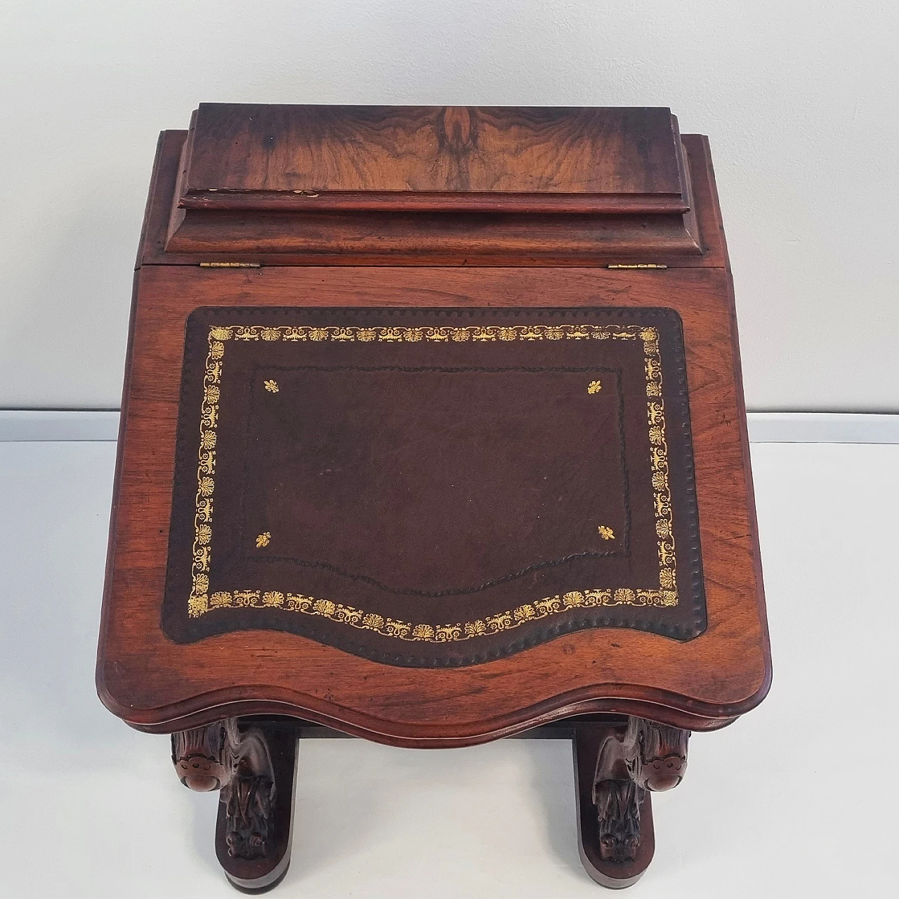 Davenport walnut writing desk, 19th century 3