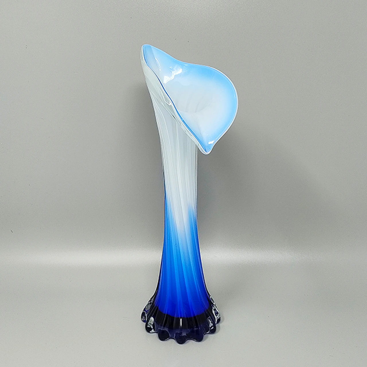 Jack in the Pulpit Calla Lily vase in Murano glass, 1960s 3