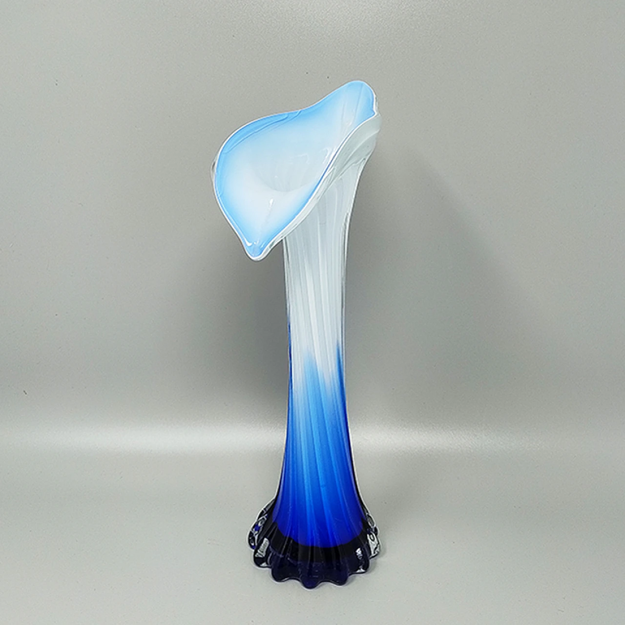 Jack in the Pulpit Calla Lily vase in Murano glass, 1960s 4