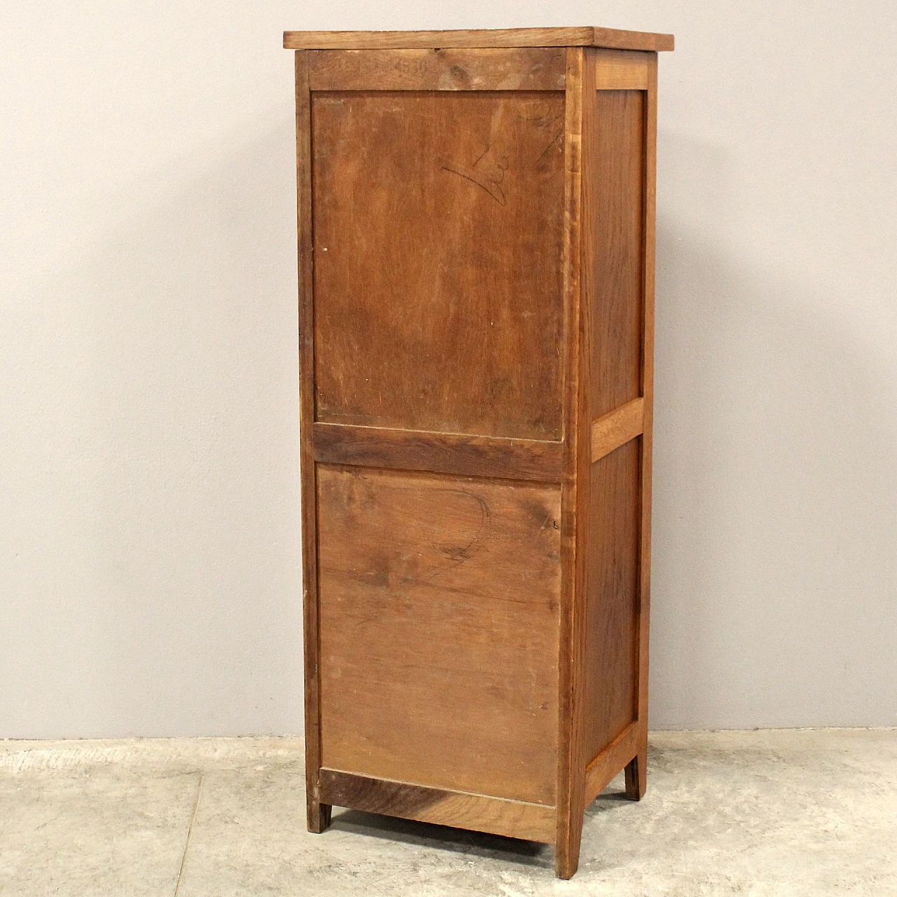 Single shutter oak filing cabinet, early 20th century 4