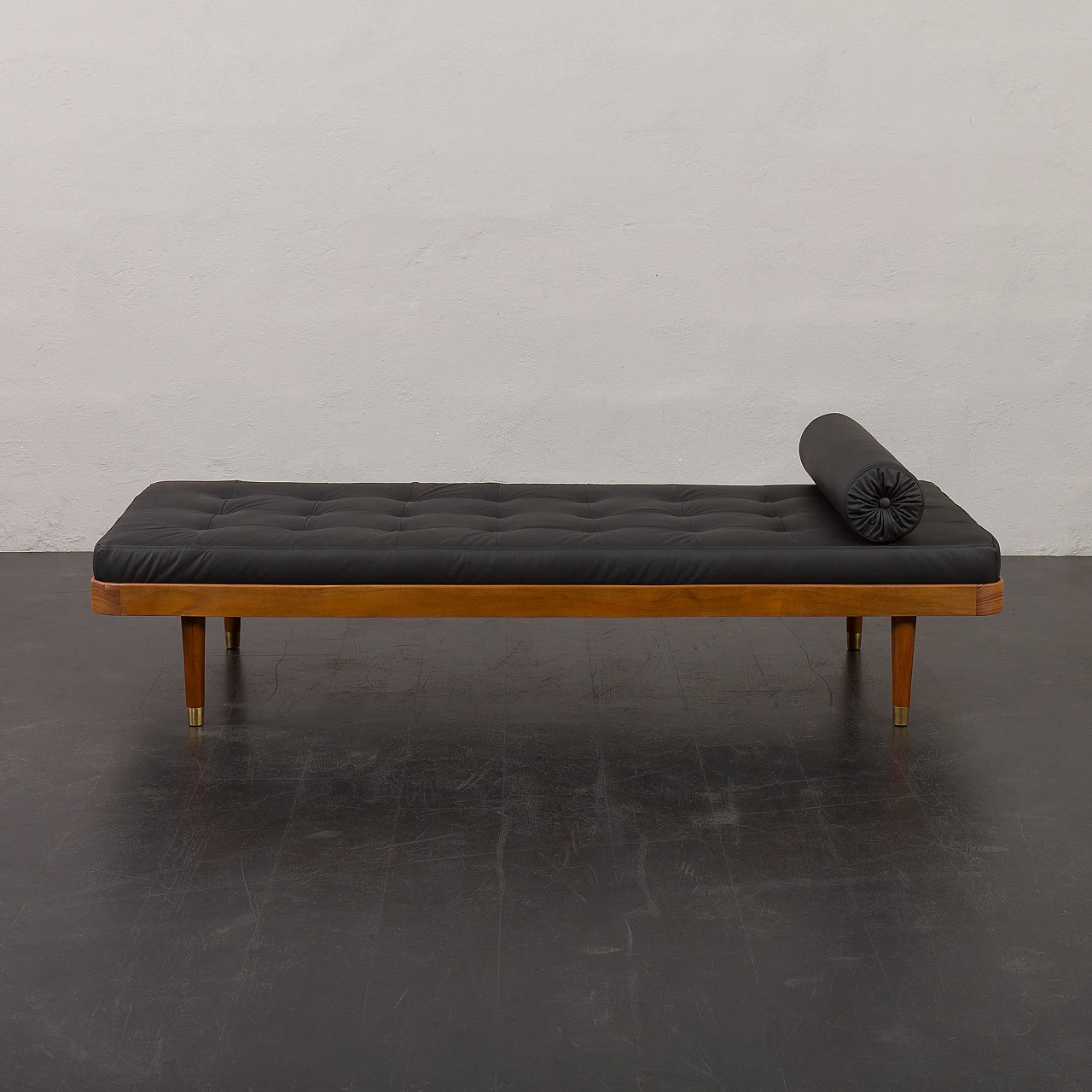 Teak and black leather daybed by Horsens Møbelfabrik, 1960s 4