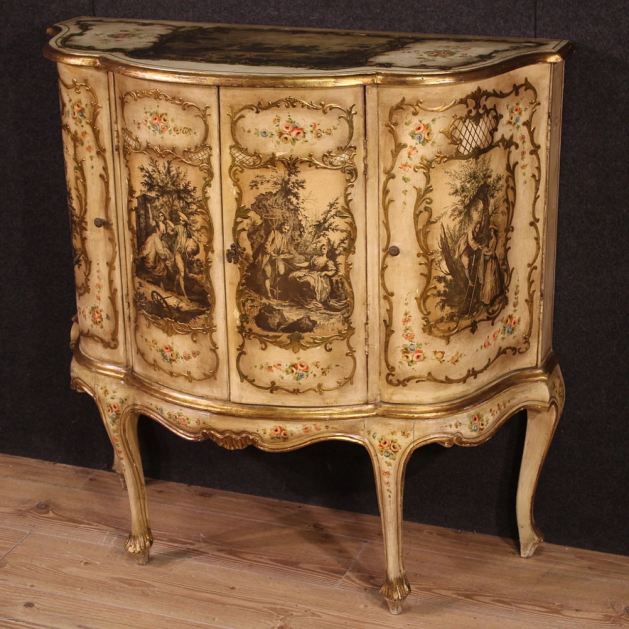 Venetian wooden sideboard in Rococo style, 1960s 7