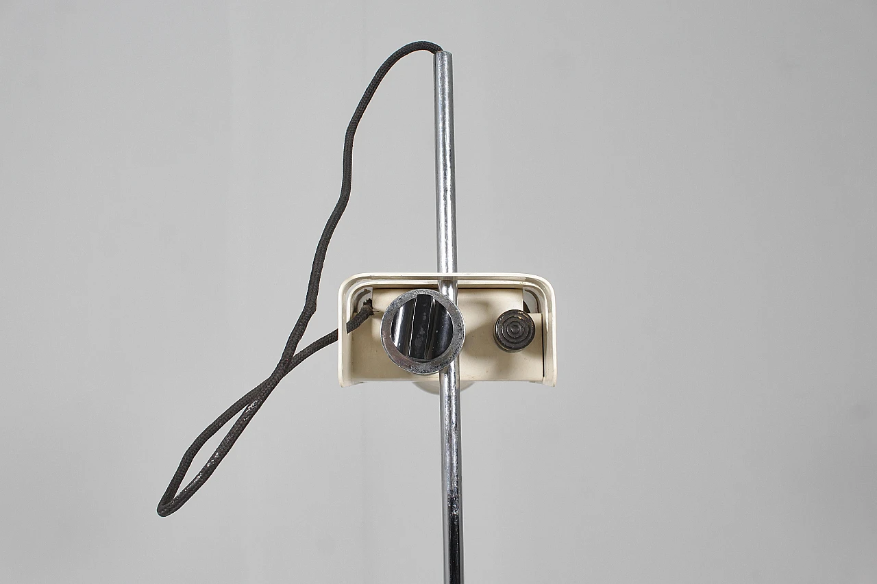 319 Spider white metal floor lamp by Joe Colombo for Oluce, 1965 7