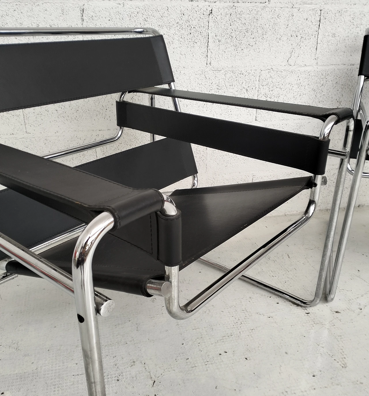 Pair of Wassily armchairs by Marcel Breuer for Gavina, 1970s 12