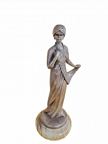 Art Deco statuette in 800 silver, early 20th century