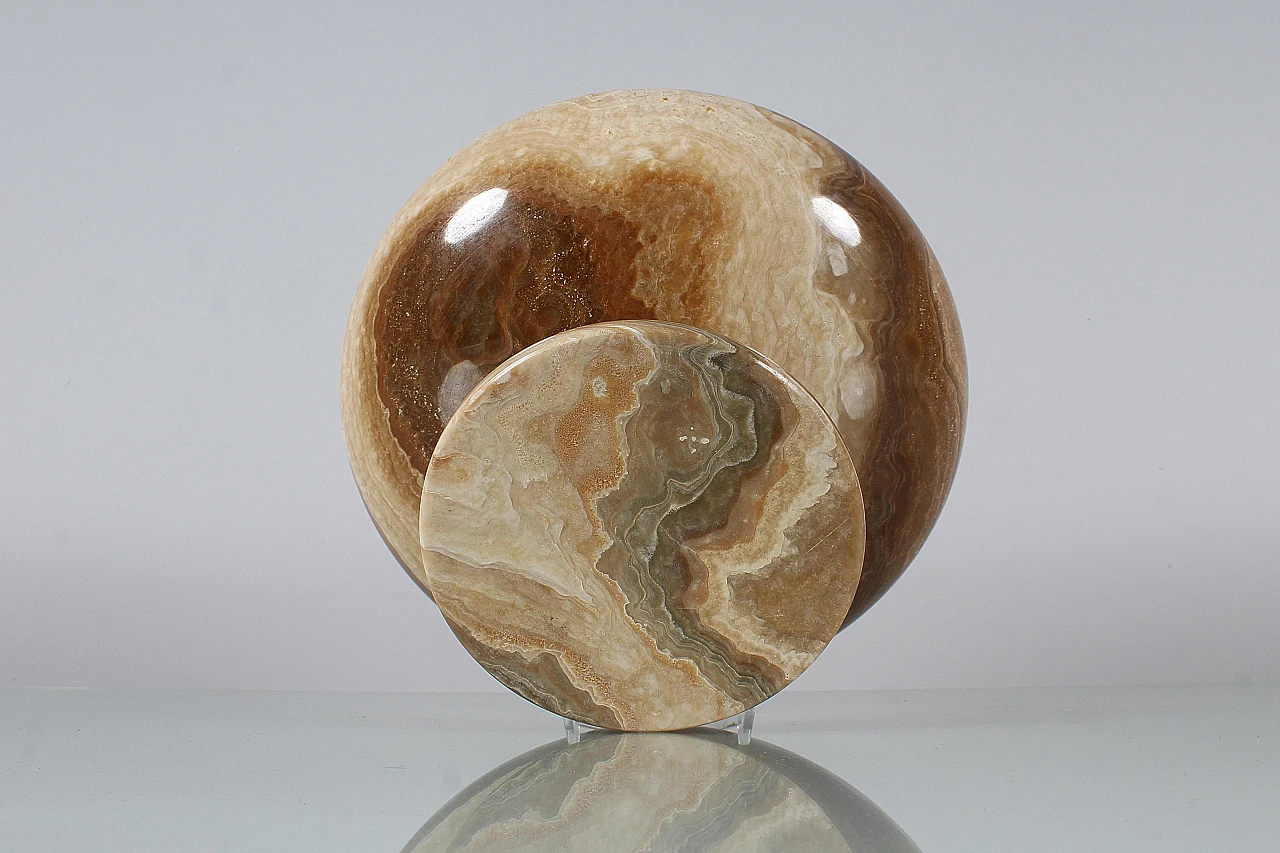 Marble centerpiece in the style of Angelo Mangiarotti, 1960s 7