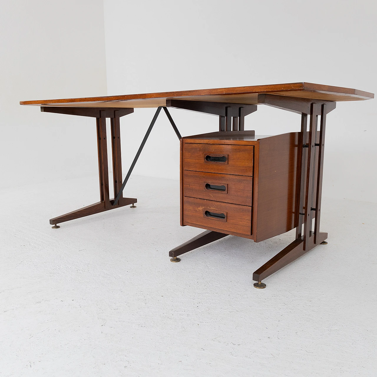 SS34 desk by ILA Industria Lombarda Arredi, 1950s 4