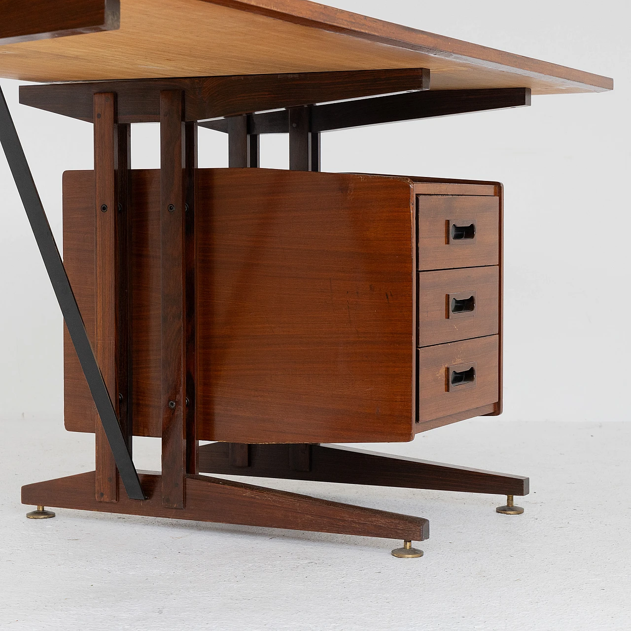 SS34 desk by ILA Industria Lombarda Arredi, 1950s 11