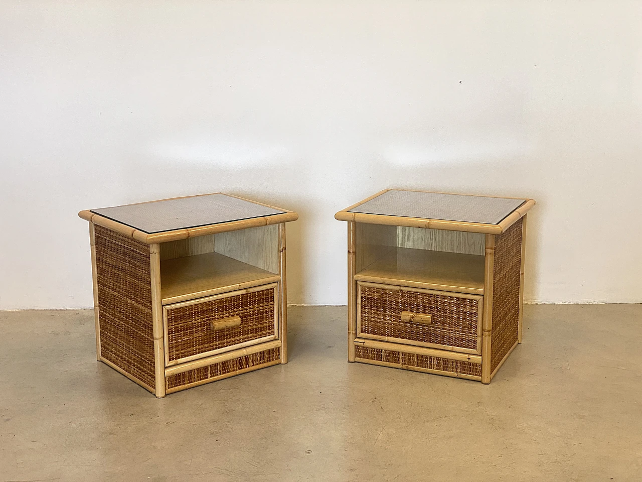 Pair of bedside tables in wicker and bamboo, 1980s 5