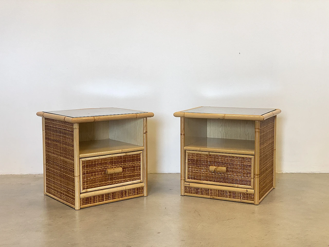 Pair of bedside tables in wicker and bamboo, 1980s 6