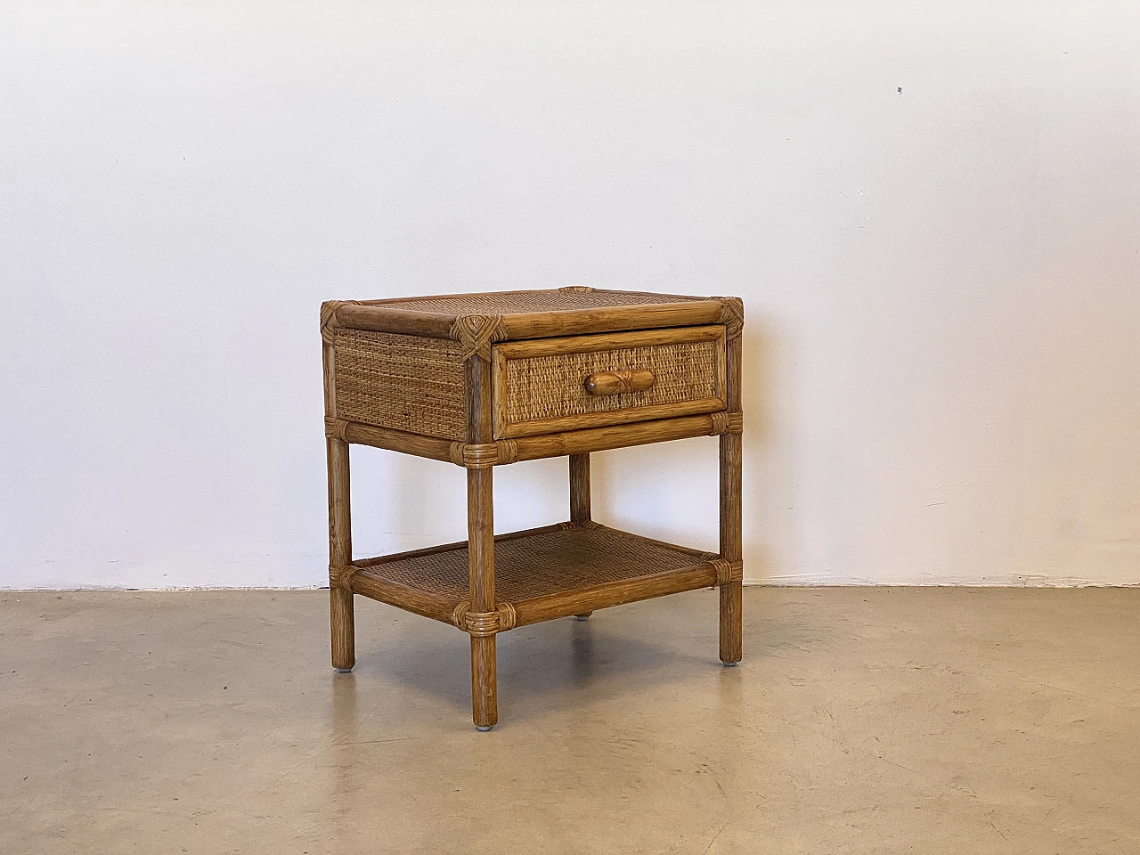 Pair of bedside tables in wicker and bamboo, 1970s 5