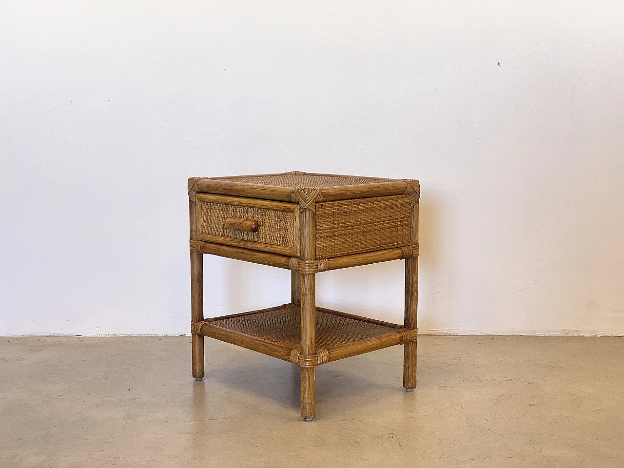 Pair of bedside tables in wicker and bamboo, 1970s 14