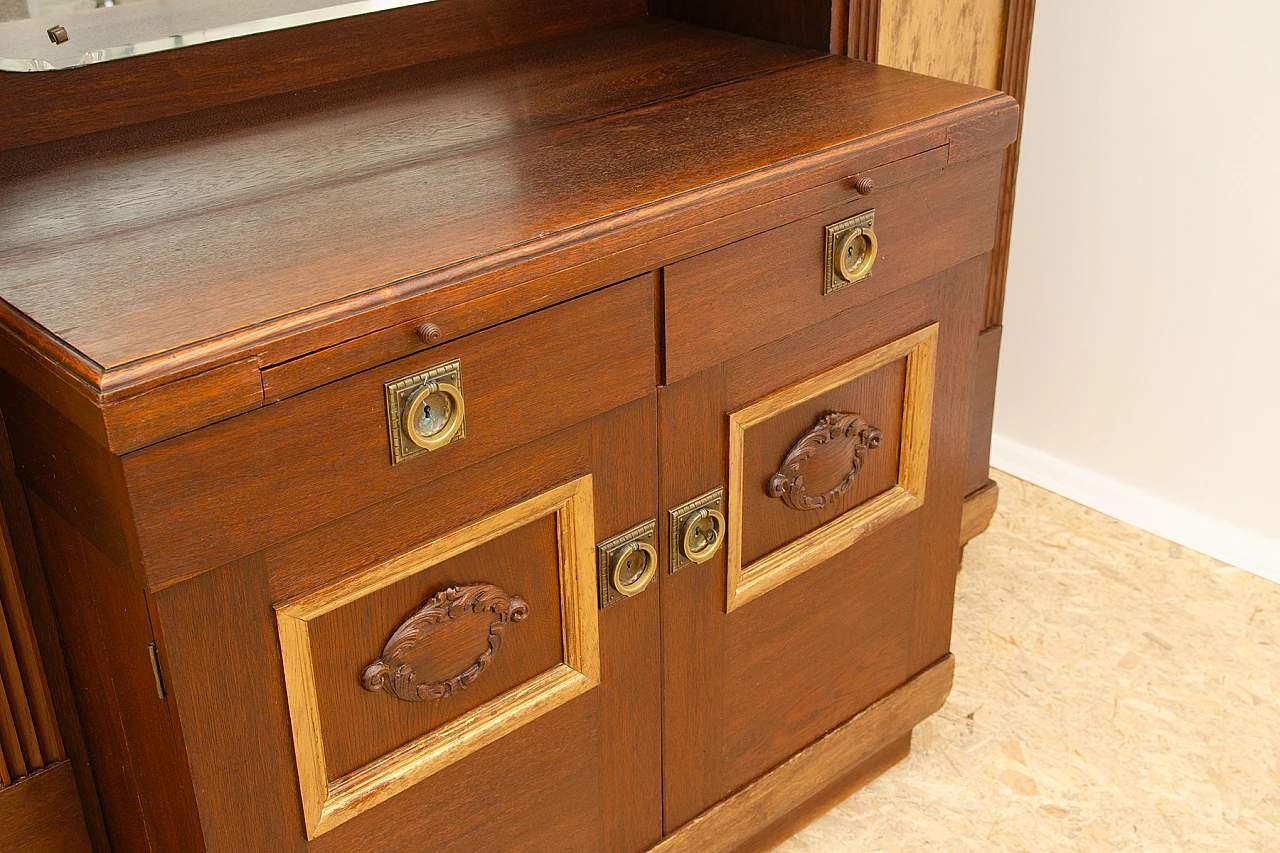 Credenza Art Nouveau austro-ungherese in rovere e ottone, anni '10 10