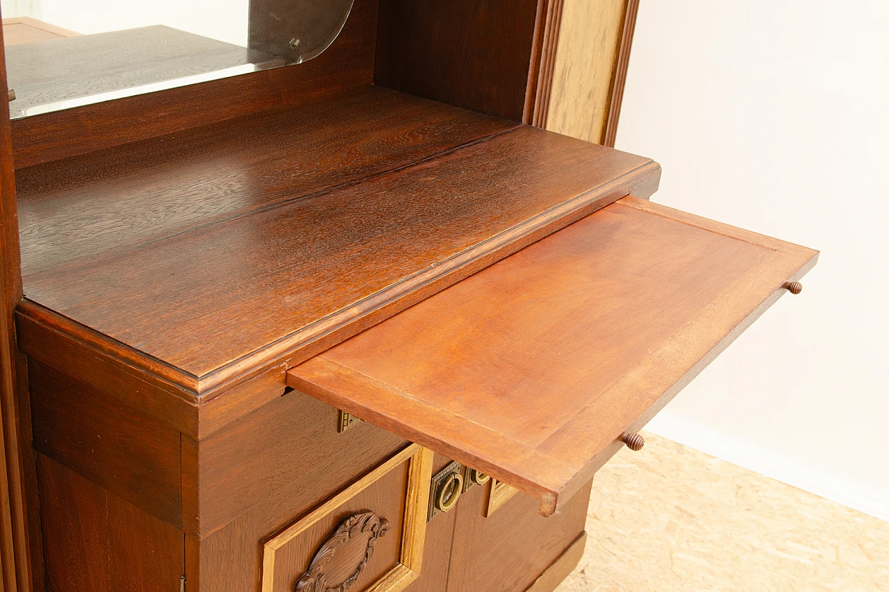 Credenza Art Nouveau austro-ungherese in rovere e ottone, anni '10 14