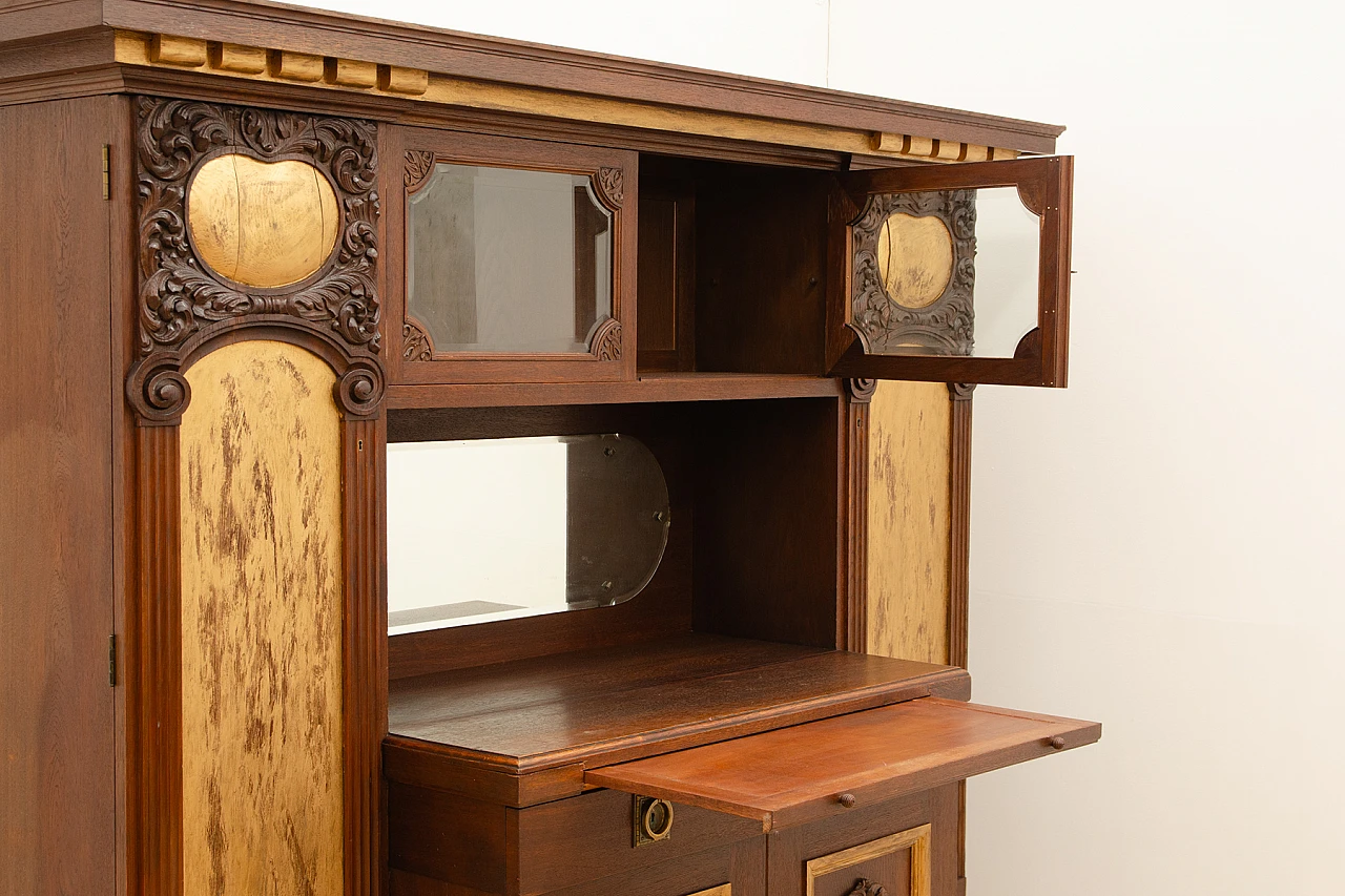 Credenza Art Nouveau austro-ungherese in rovere e ottone, anni '10 18