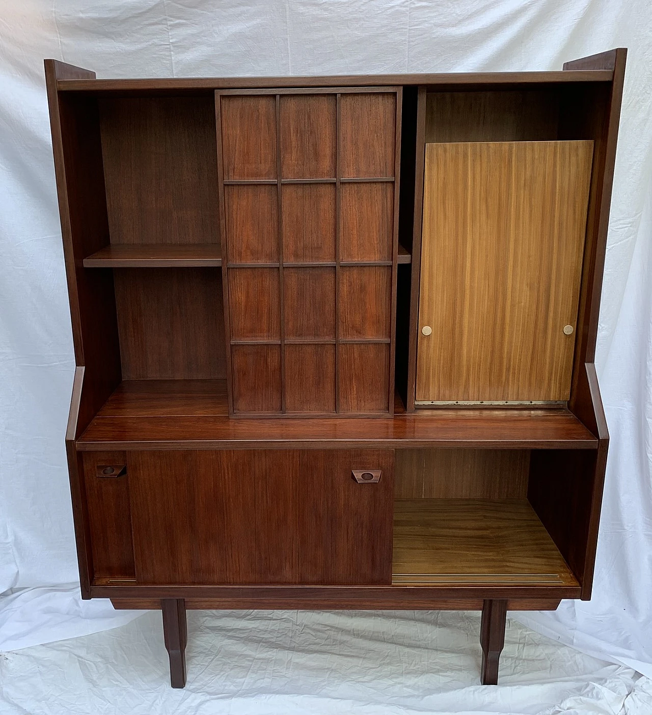 Danish teak sideboard with bar cabinet, 1960s 17