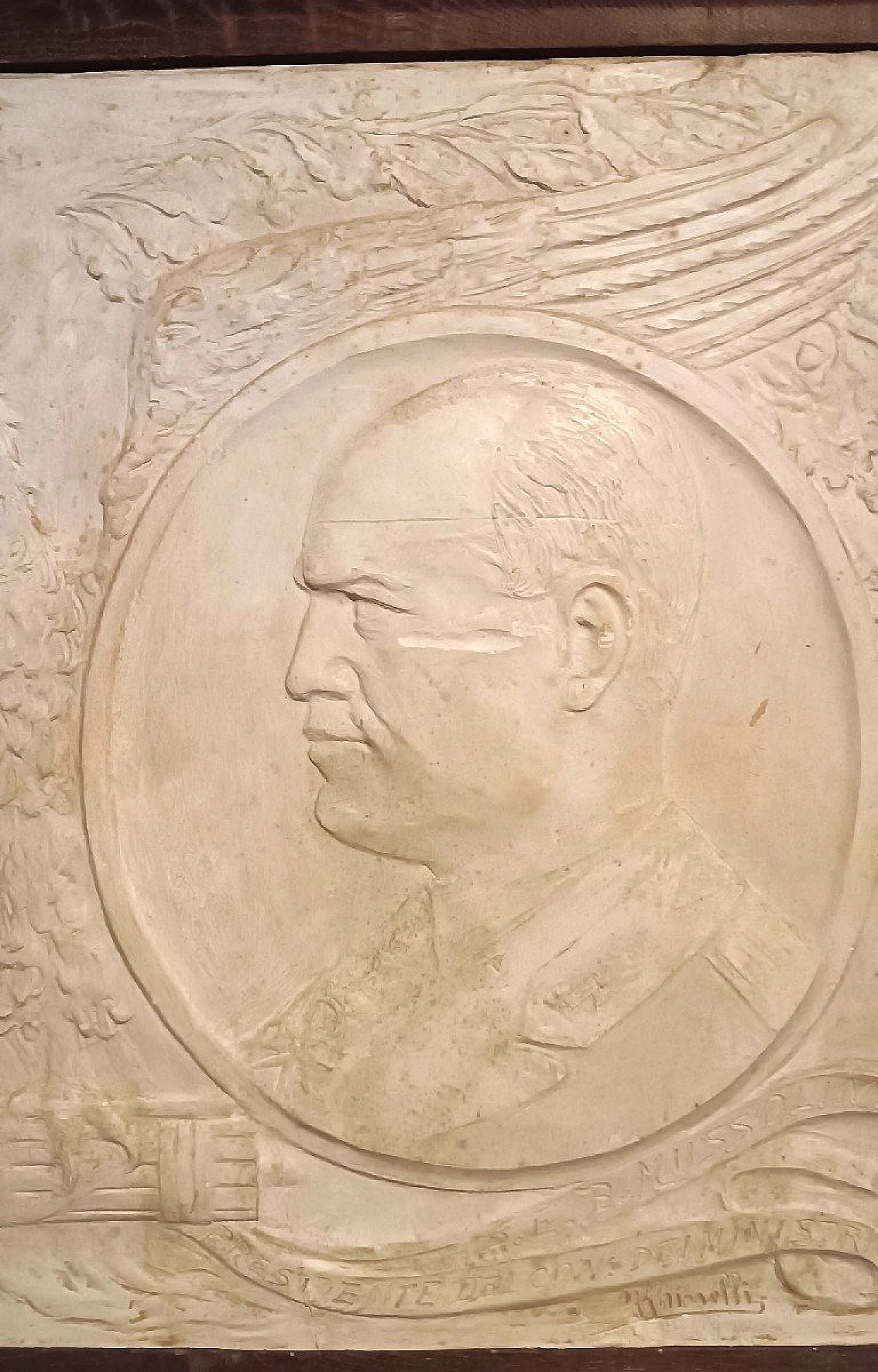 Plaster bas-relief of Victor Emmanuel III and Mussolini, 1920s 7