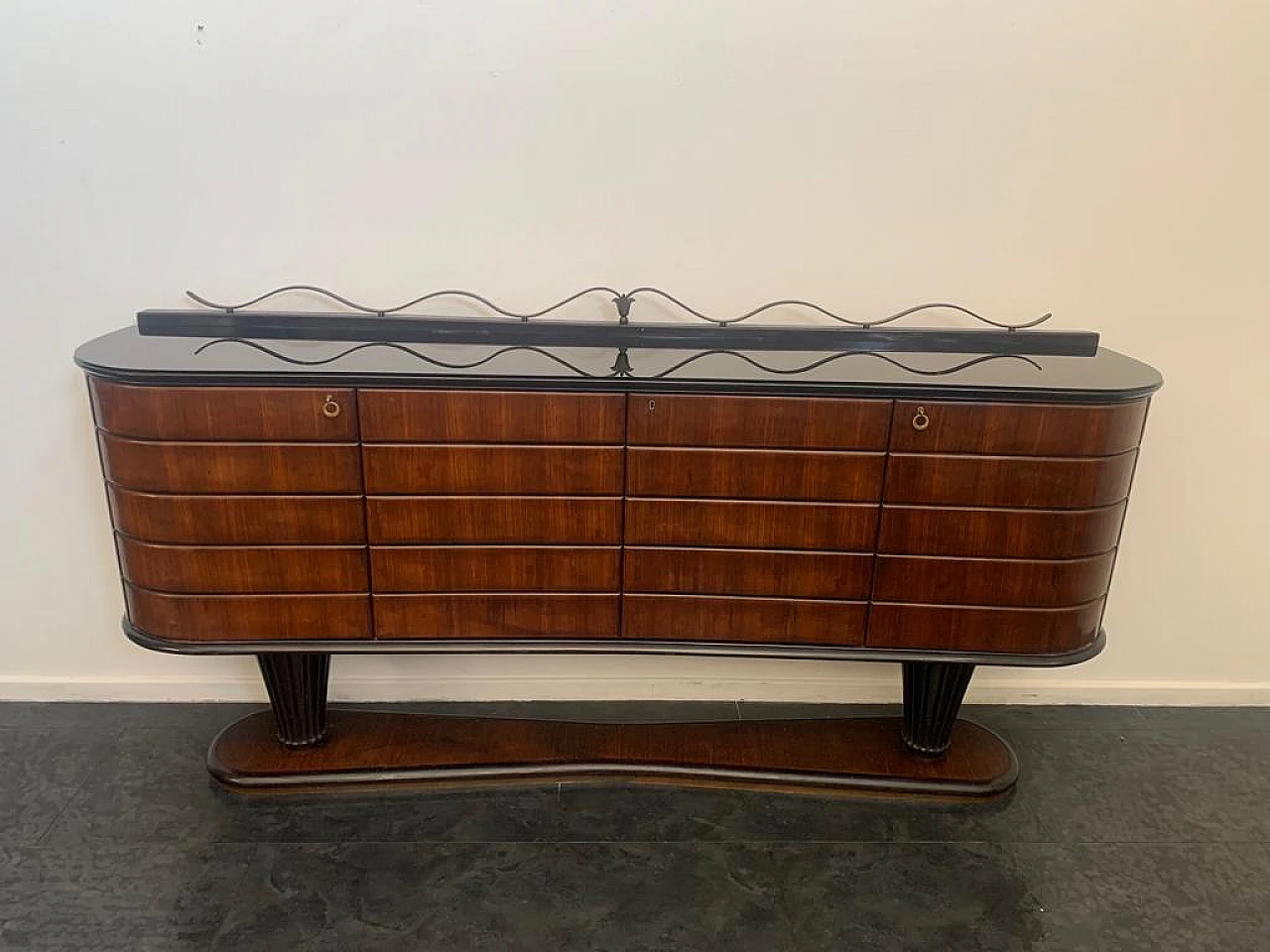 Shaped and rusticated sideboard attributed to Vittorio Dassi, 1950s 2