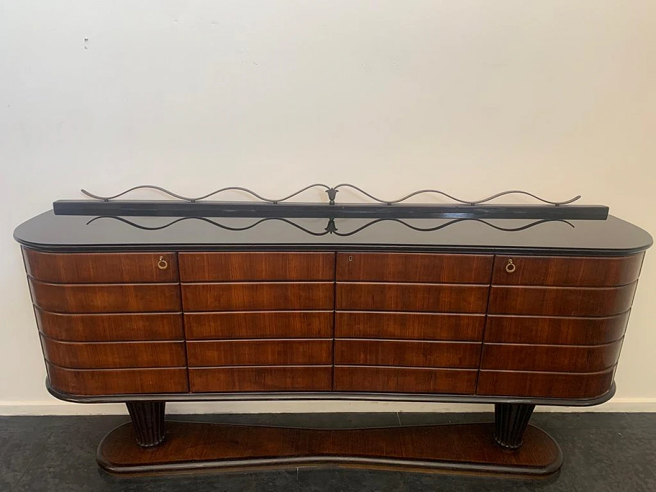 Shaped and rusticated sideboard attributed to Vittorio Dassi, 1950s 3