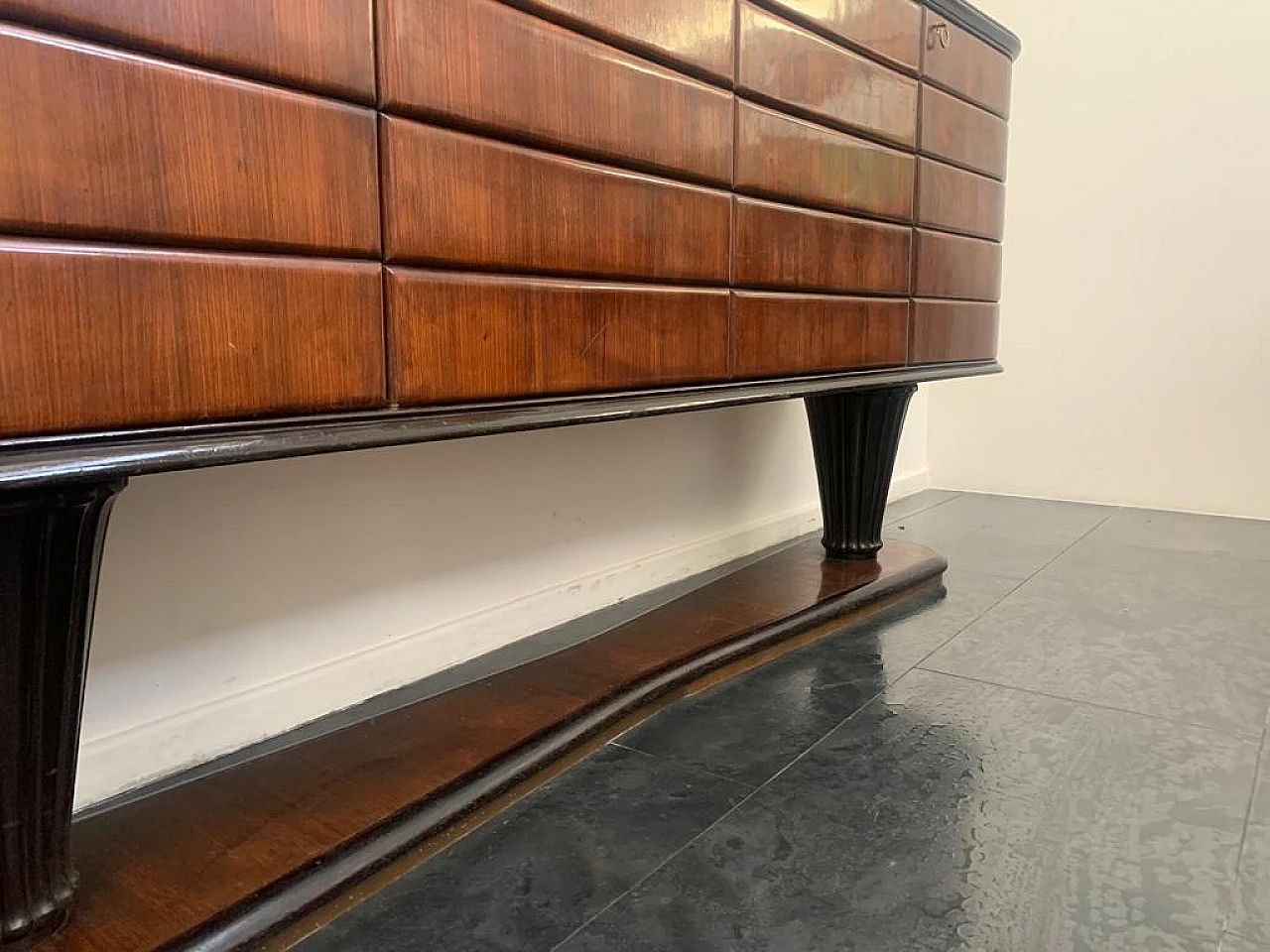 Shaped and rusticated sideboard attributed to Vittorio Dassi, 1950s 8