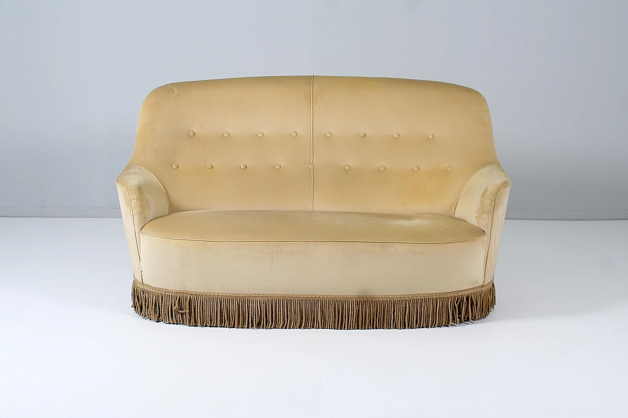 Two-seater beige velvet sofa in the style of Gio Ponti, 1950s 2