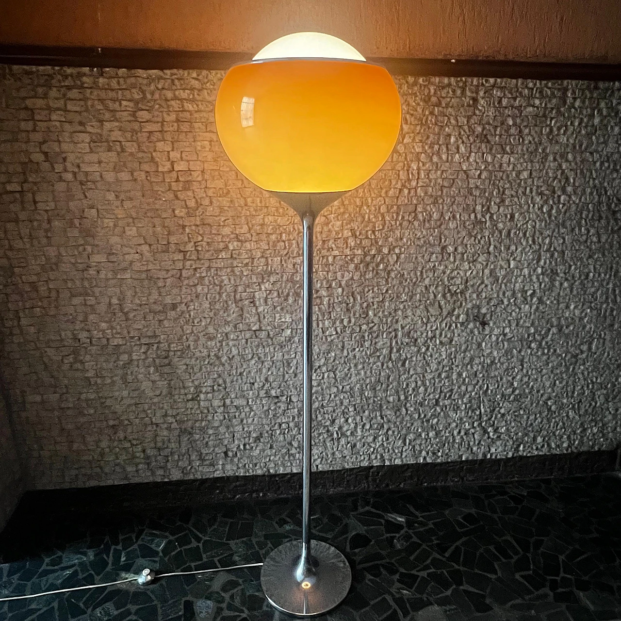 Clan floor lamp by Harvey Guzzini, 1968 2