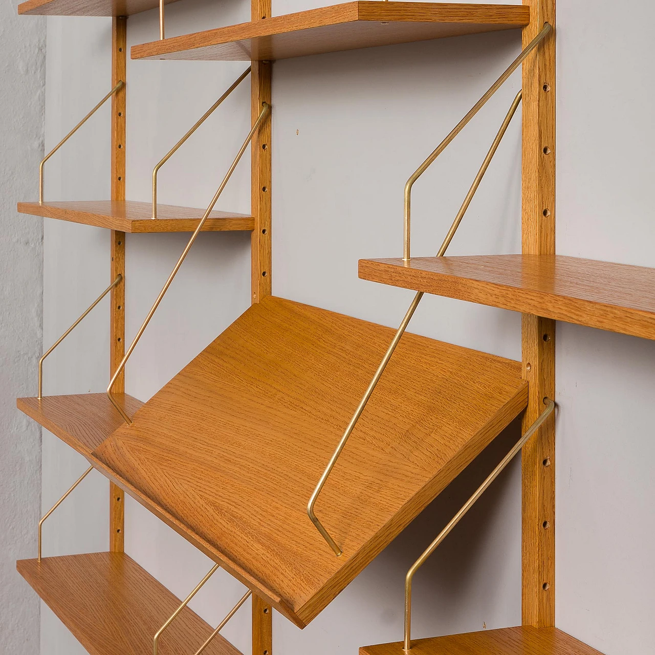 Scandinavian oak bookcase in the style of Poul Cadovius 7