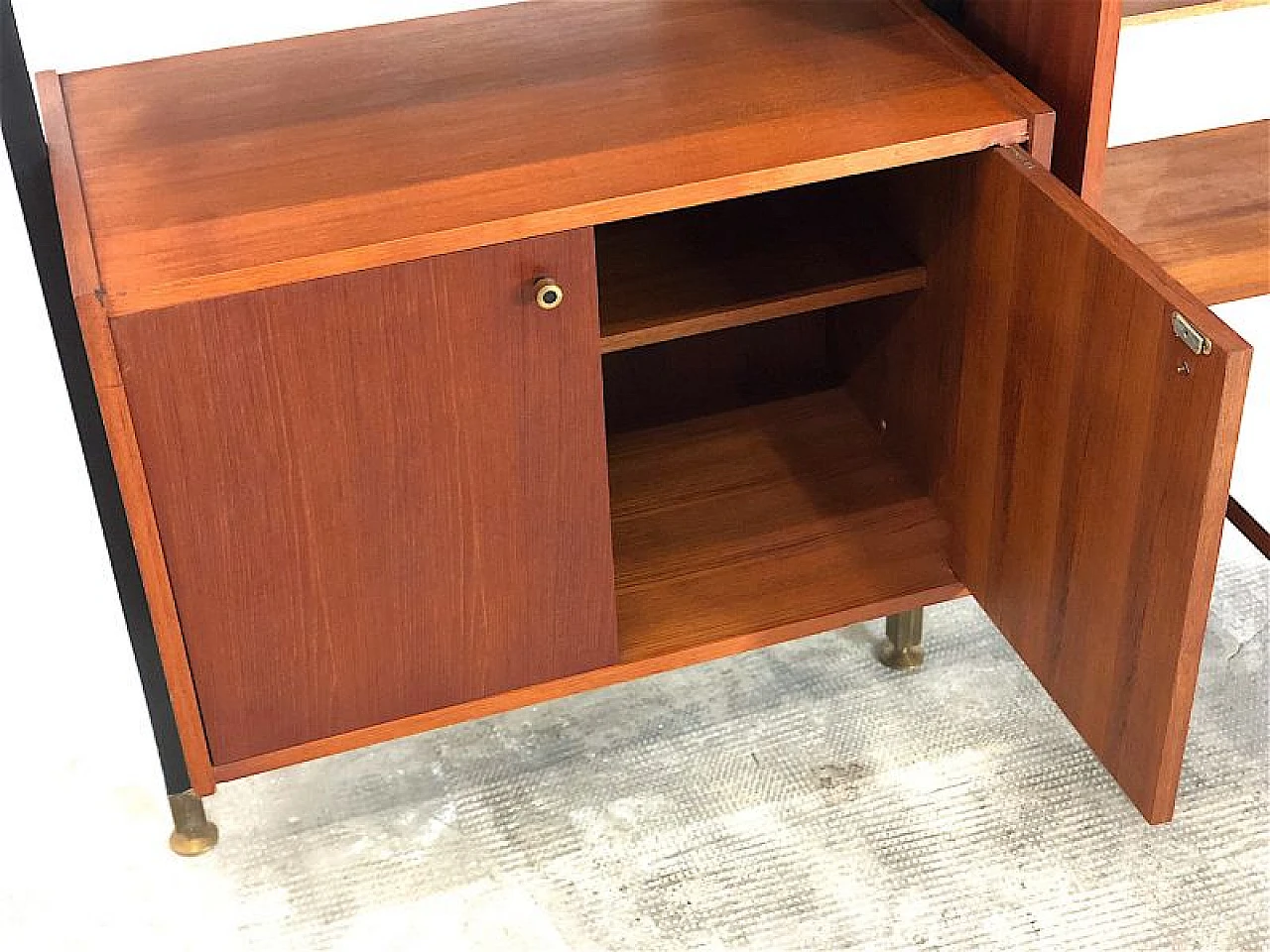 Teak and metal floor-to-ceiling modular bookcase, 1960s 11