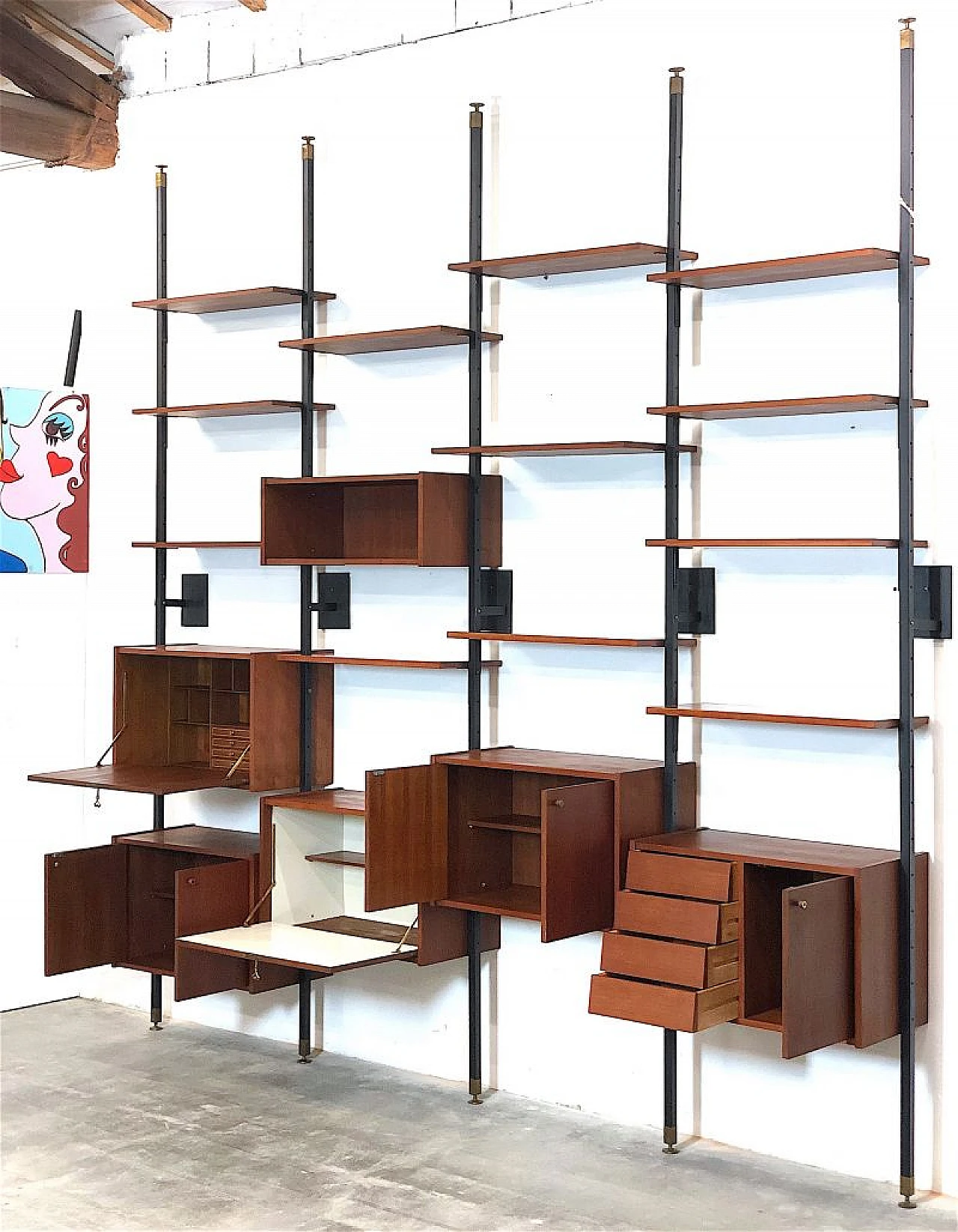 Teak and metal floor-to-ceiling modular bookcase, 1960s 23