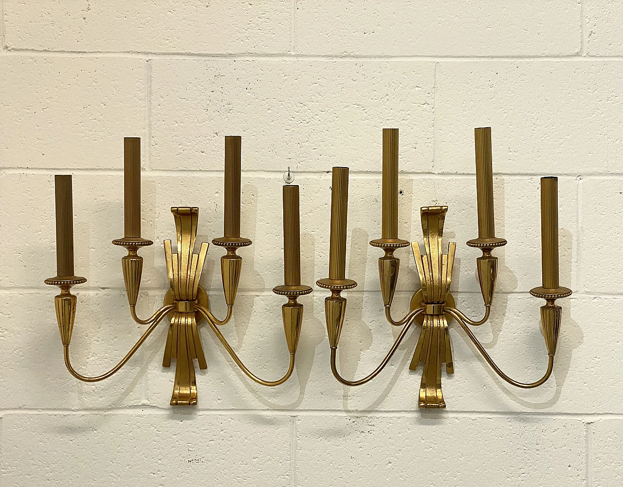 Pair of brass wall sconces by Gaetano Sciolari, 1970s 4