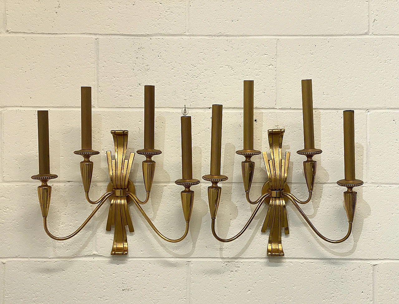 Pair of brass wall sconces by Gaetano Sciolari, 1970s 10