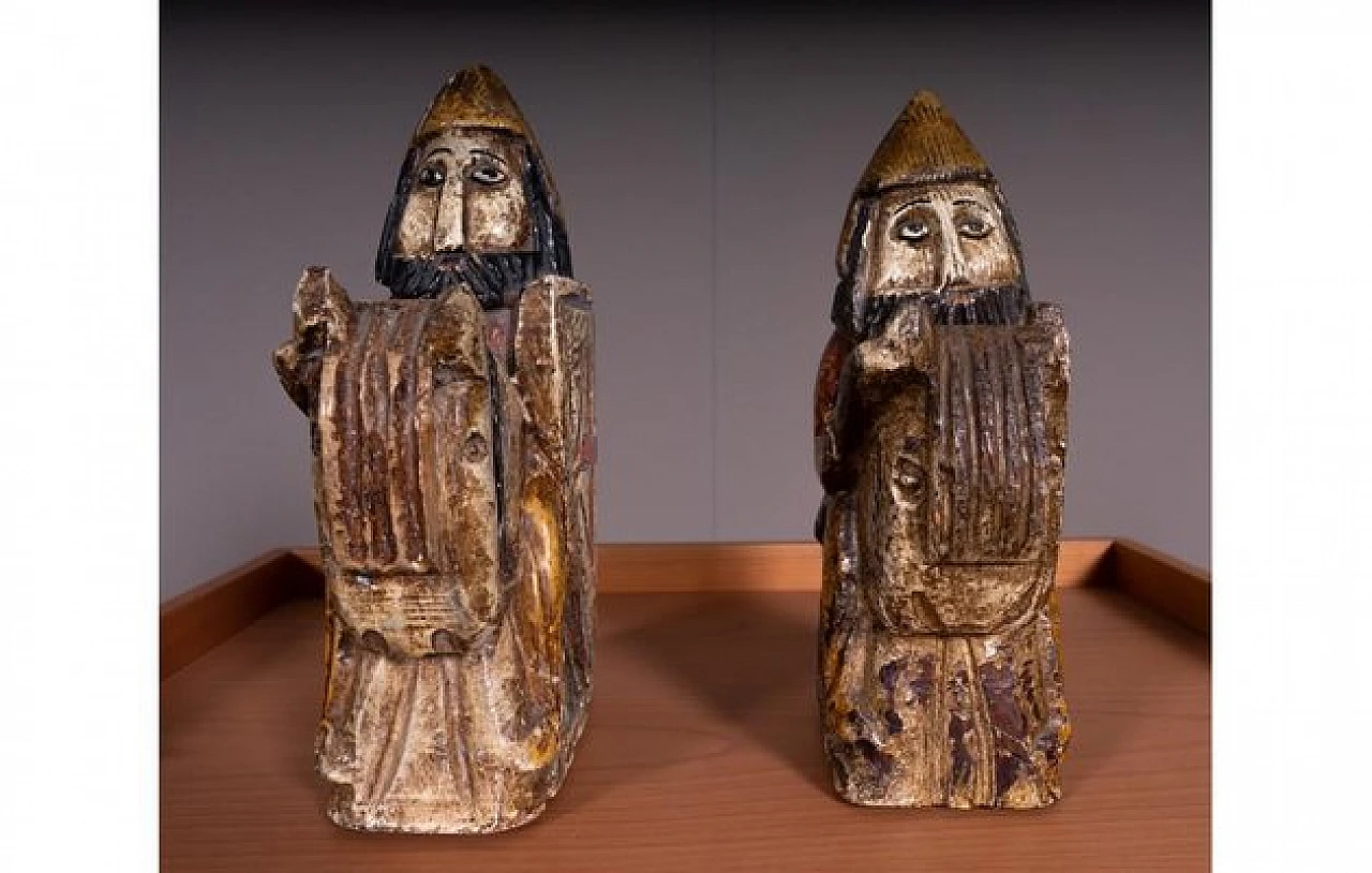 Coppia di Statuette in legno di cavalieri crociati, anni '80 3