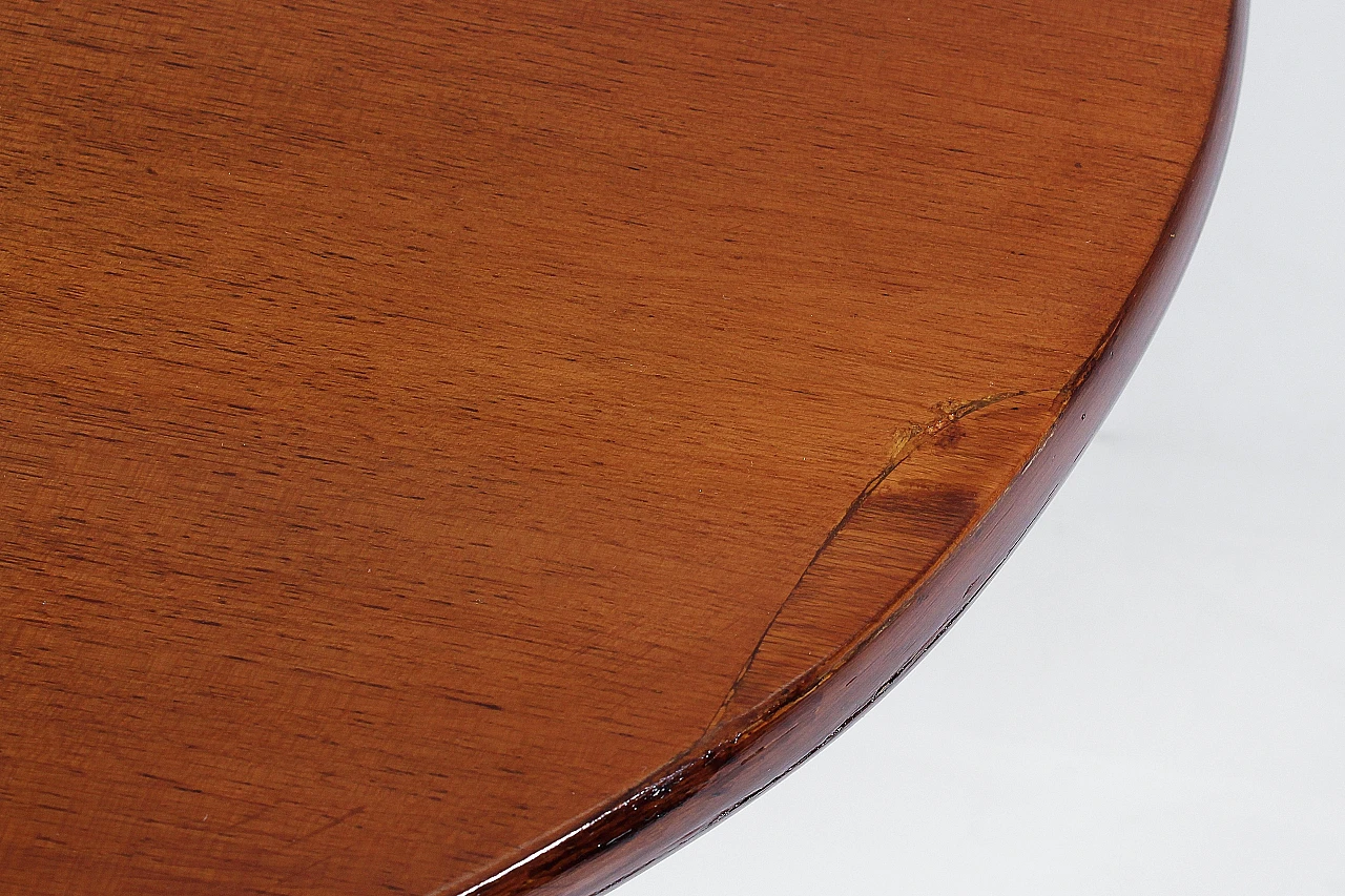 Oval wooden coffee table in the style of A. Mangiarotti, 1960s 5