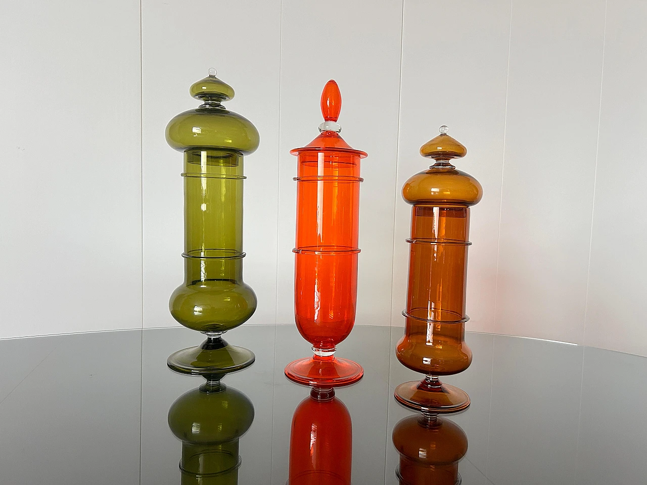 3 Lidded coloured Murano glass vases, 1960s 3