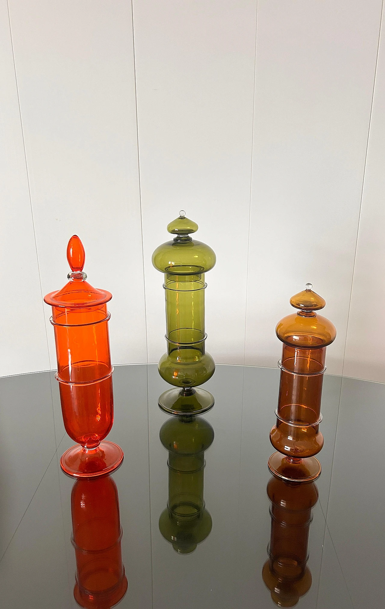 3 Lidded coloured Murano glass vases, 1960s 5