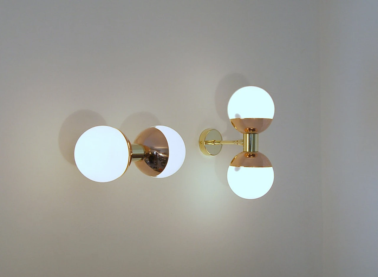 Brass and copper wall light with double opaline glass sphere 10