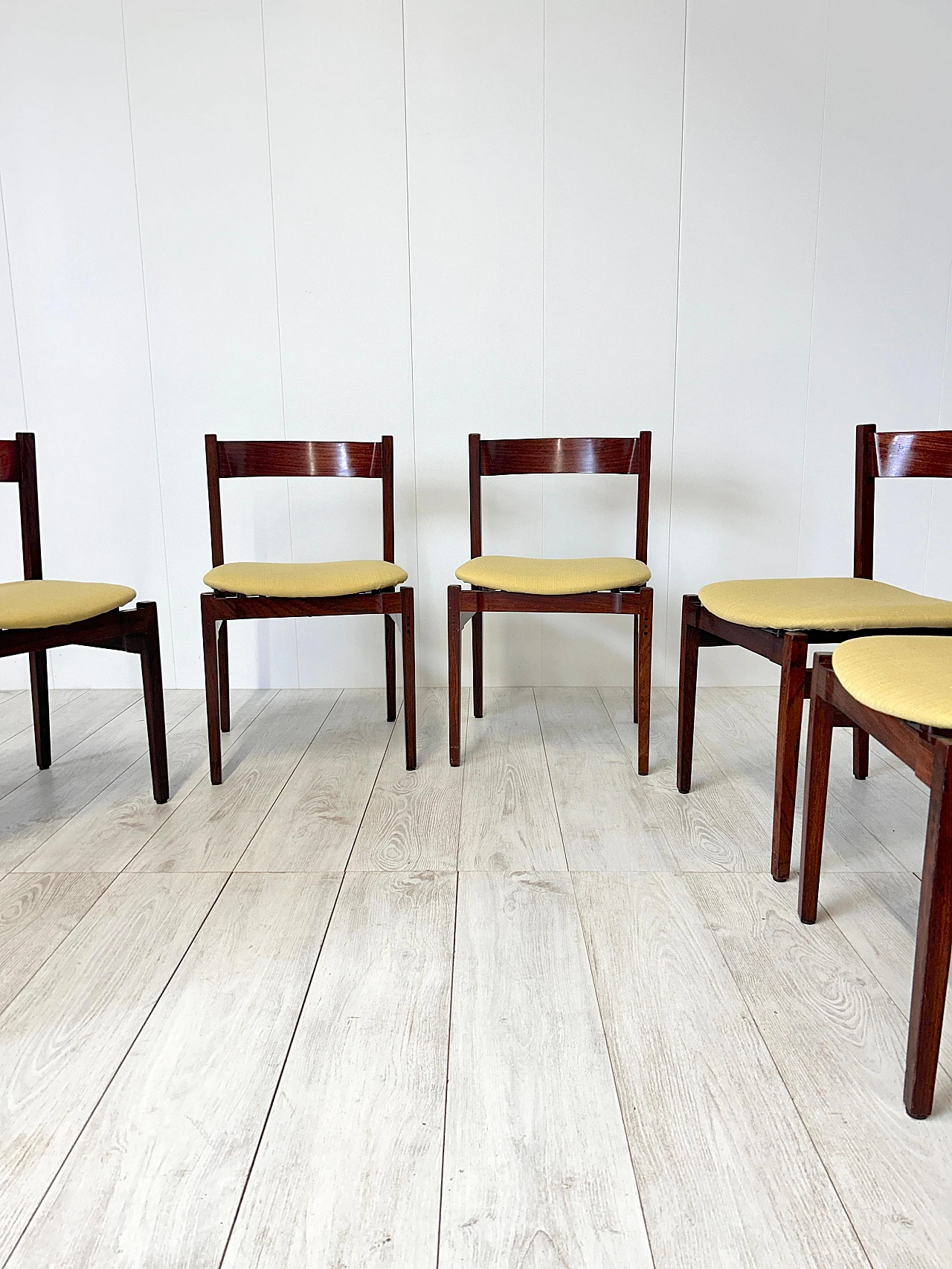 6 Chairs 104 by Gianfranco Frattini for Cassina, 1960s 4