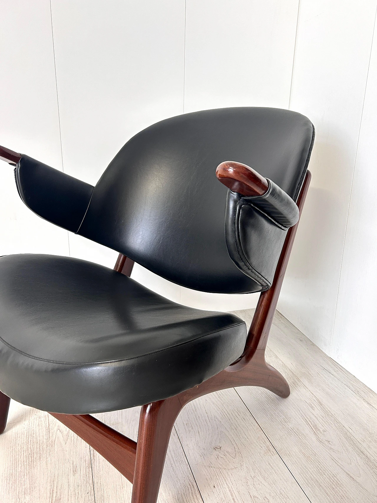 Leather armchair by Arne Hovmand - Olsen, 1960s 10