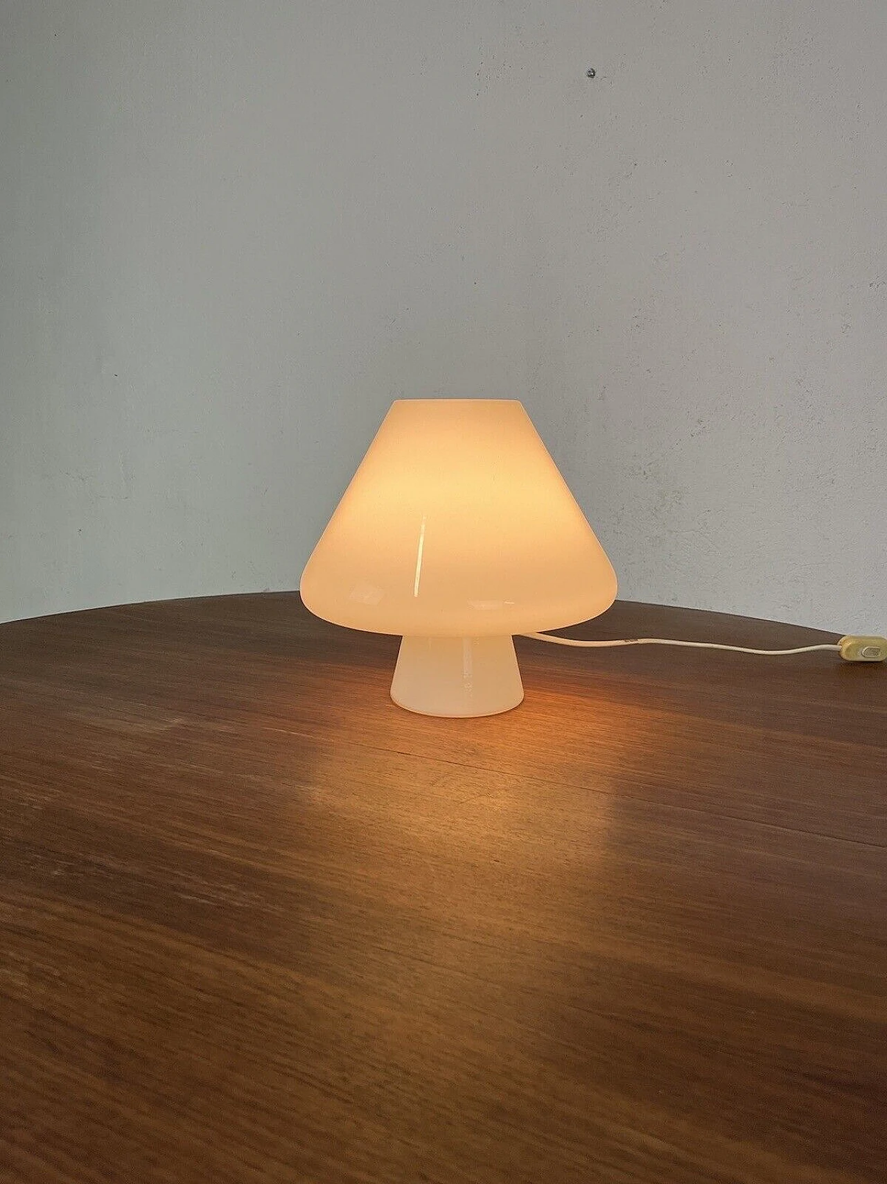 Space Age mushroom Murano glass table lamp, 1960s 4